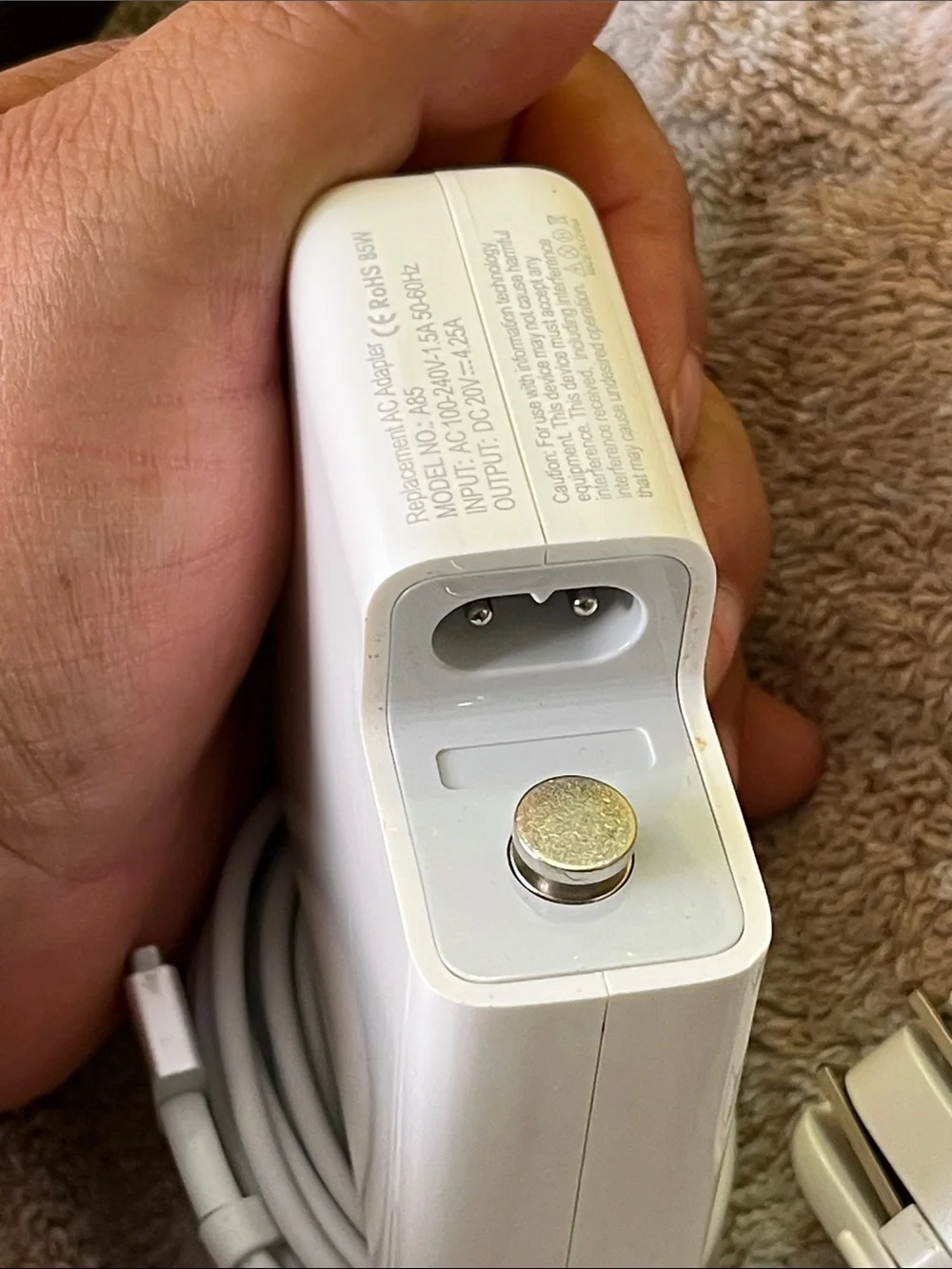 Apple White Magnetic Laptop Power Adapter Charger with Cable
